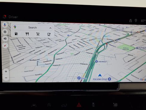 Used 2025 GMC Sierra 1500 SLT AWD/4WD image 14