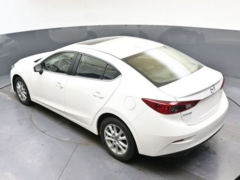 Used 2015 MAZDA MAZDA3 i Grand Touring image 47