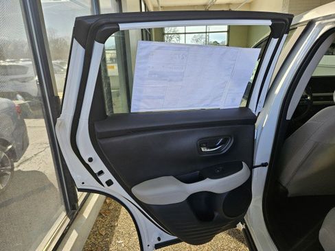 New 2026 Honda HR-V LX image 16