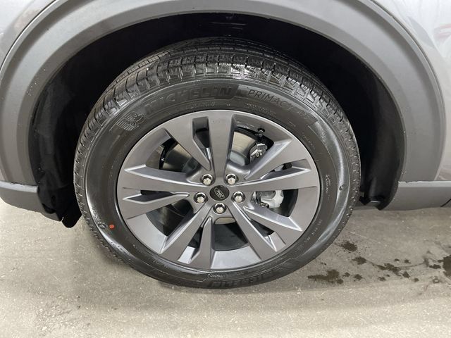 Used 2026 Ford Explorer Active w/ Active Comfort Package AWD/4WD image 22