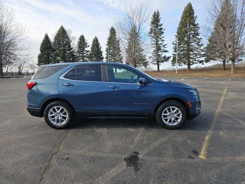 Used 2024 Chevrolet Equinox LT image 7