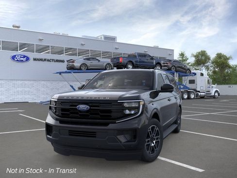 New 2026 Ford Expedition Max Active AWD/4WD image 2