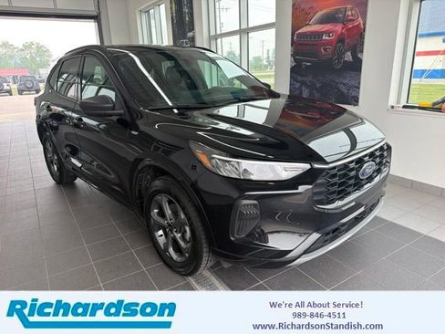 Certified 2024 Ford Escape ST-Line w/ Tech Pack #1 AWD/4WD image 1