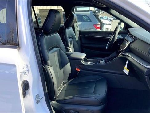 New 2026 Jeep Grand Cherokee Limited AWD/4WD image 55