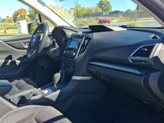 Used 2022 Subaru Forester Premium AWD/4WD image 42