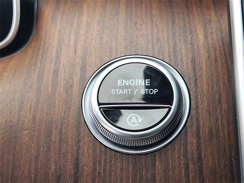 Used 2024 Mercedes-Benz CLE 300 4MATIC Coupe image 22