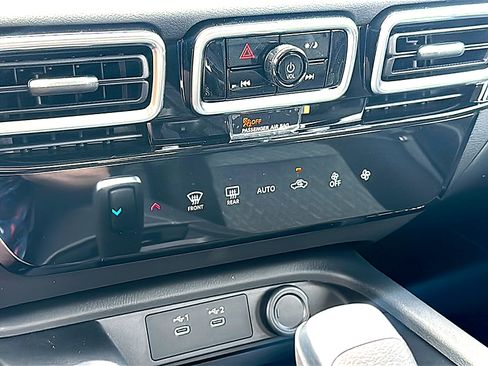 New 2026 Nissan Sentra SV w/ Floor Mat Package image 23