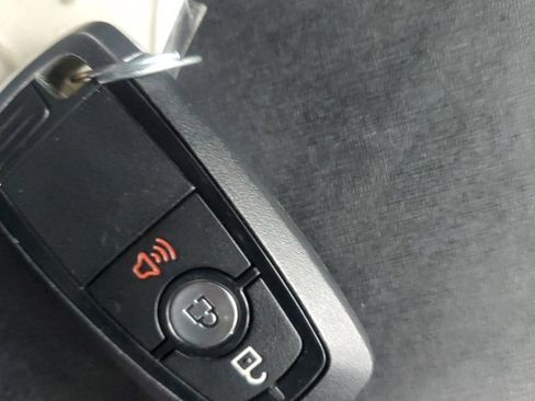 Used 2021 Ford Bronco Badlands image 31