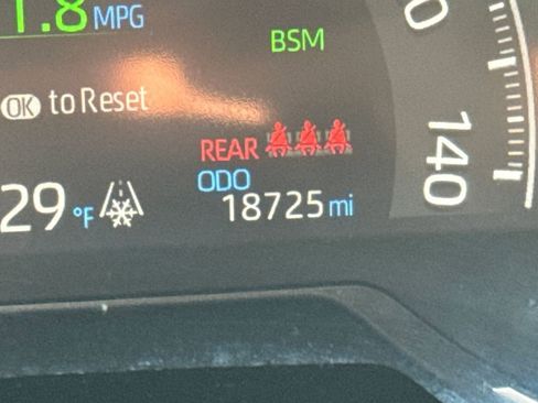 Used 2024 Toyota RAV4 XLE image 17