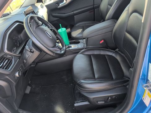 Used 2020 Ford Escape SEL image 5