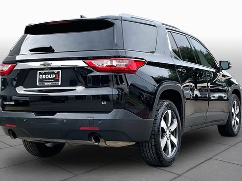 Used 2018 Chevrolet Traverse LT FWD image 13