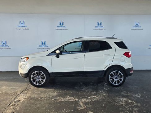 Used 2022 Ford EcoSport Titanium AWD/4WD image 3