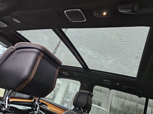 Used 2024 Jeep Grand Wagoneer L Series III image 18