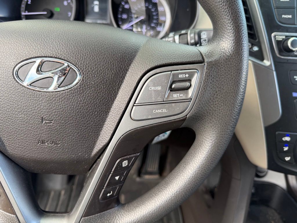 Used 2018 Hyundai Santa Fe Sport FWD image 26