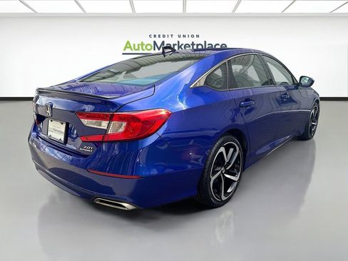 Used 2022 Honda Accord Sport image 6