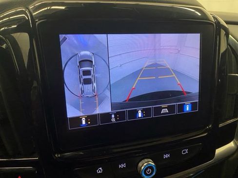 Used 2022 Chevrolet Traverse RS AWD/4WD image 5