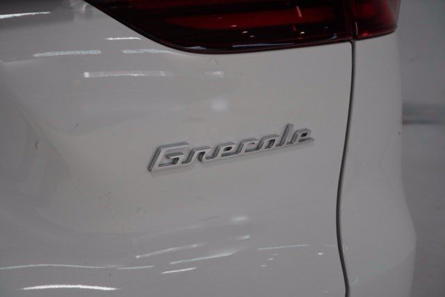 Used 2025 Maserati Grecale Modena AWD/4WD image 11