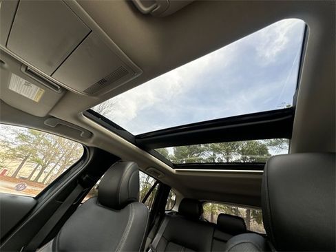 Certified 2025 MAZDA CX-50 AWD 2.5 S w/ Premium Plus Pkg image 22