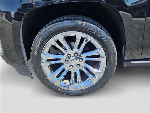 Used 2020 Cadillac Escalade Premium Luxury w/ LPO, Radiant Package image 24