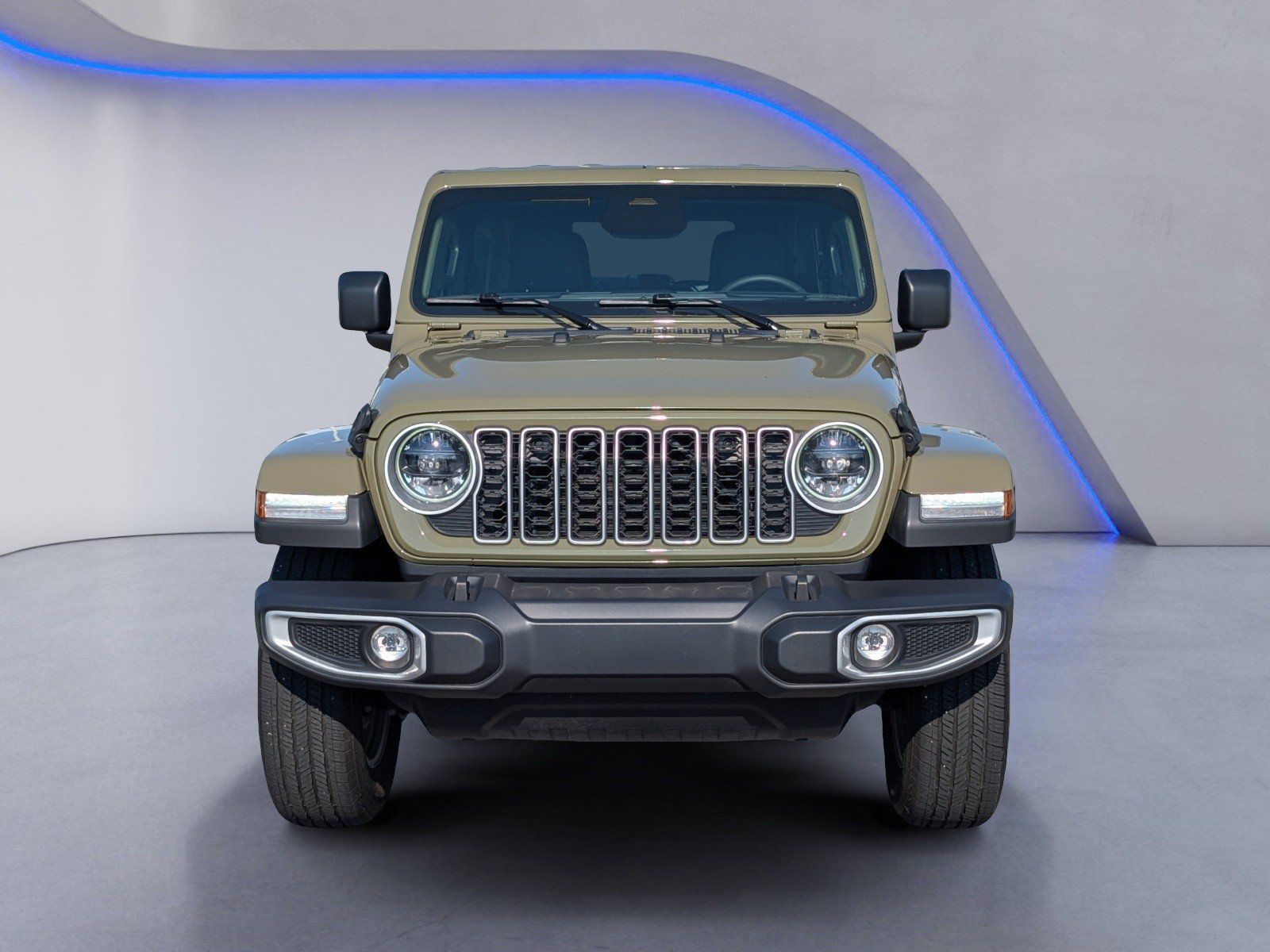 Used 2026 Jeep Wrangler Unlimited Sahara AWD/4WD image 3