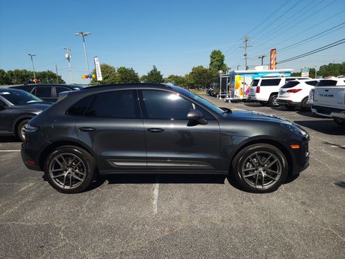 Used 2025 Porsche Macan Turbo AWD/4WD image 3