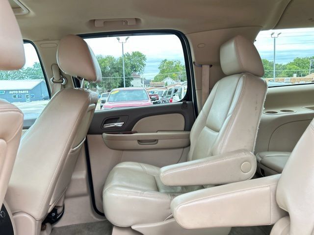 Used 2012 Chevrolet Suburban LTZ AWD/4WD image 21