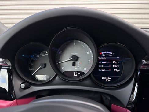 New 2025 Porsche Macan S image 18