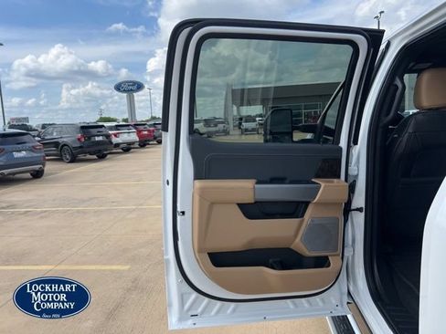 New 2026 Ford F350 Lariat w/ Chrome Package AWD/4WD image 17