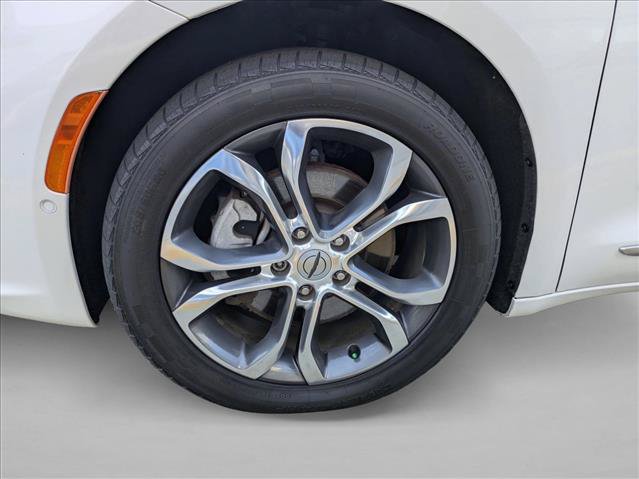 Used 2022 Chrysler Pacifica Pinnacle AWD/4WD image 26