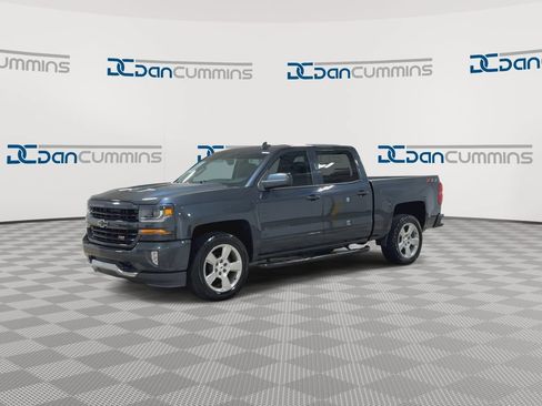Used 2018 Chevrolet Silverado 1500 LT w/ All Star Edition AWD/4WD image 4