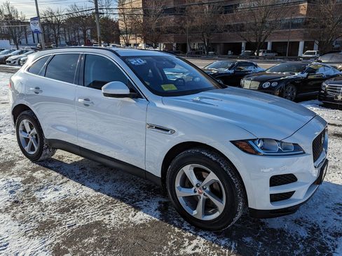Used 2020 Jaguar F-PACE Premium image 5