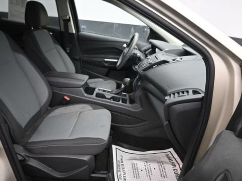 Used 2017 Ford Escape SE AWD/4WD image 7
