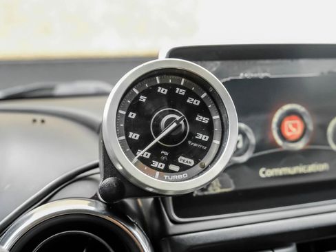 Used 2017 FIAT 124 Spider RWD image 23
