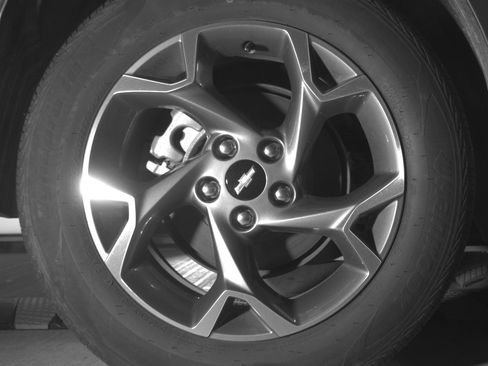 Used 2025 Chevrolet Trax LT w/ LT Convenience Package image 15