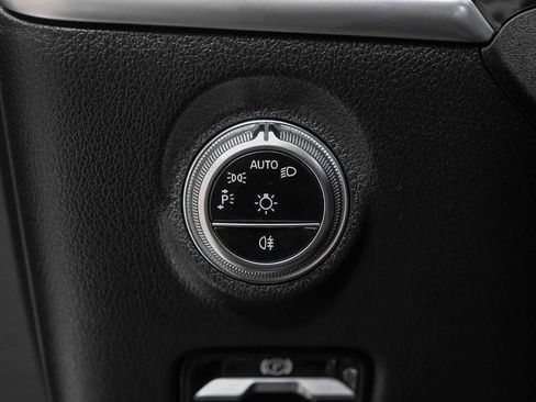Certified 2023 Mercedes-Benz C 300 Sedan image 26