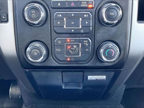 Used 2013 Ford F150 XLT w/ Luxury Equipment Group image 31