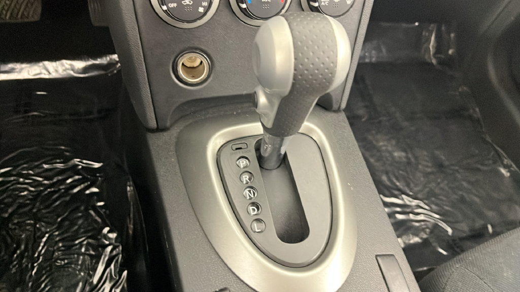 Used 2013 Nissan Rogue S w/ Special Edition Pkg AWD/4WD image 32