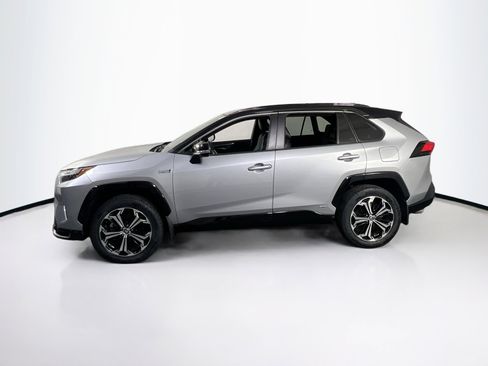Used 2022 Toyota RAV4 XSE image 8