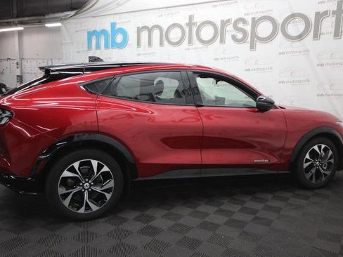 Used 2021 Ford Mustang Mach-E Premium image 7