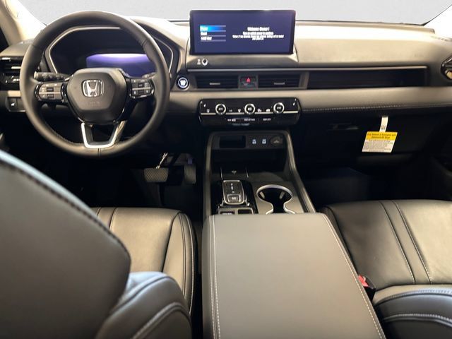 New 2026 Honda Pilot Touring image 11