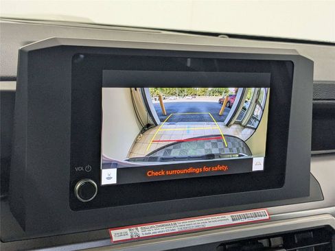 Certified 2025 Toyota Tacoma TRD Sport AWD/4WD image 21