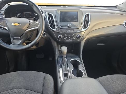 Used 2024 Chevrolet Equinox LT FWD image 13