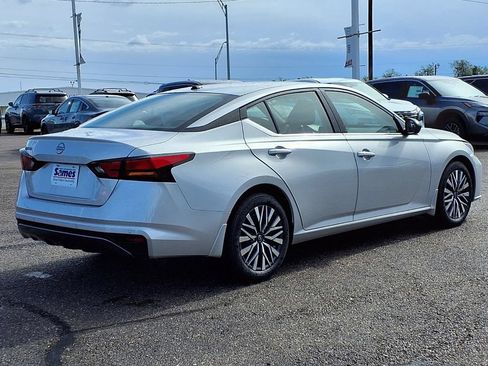 New 2026 Nissan Altima 2.5 SV FWD image 7