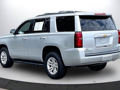 Used 2016 Chevrolet Tahoe LT w/ Luxury Package AWD/4WD image 7
