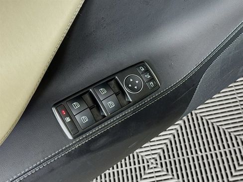 Used 2018 Tesla Model S 100D image 19