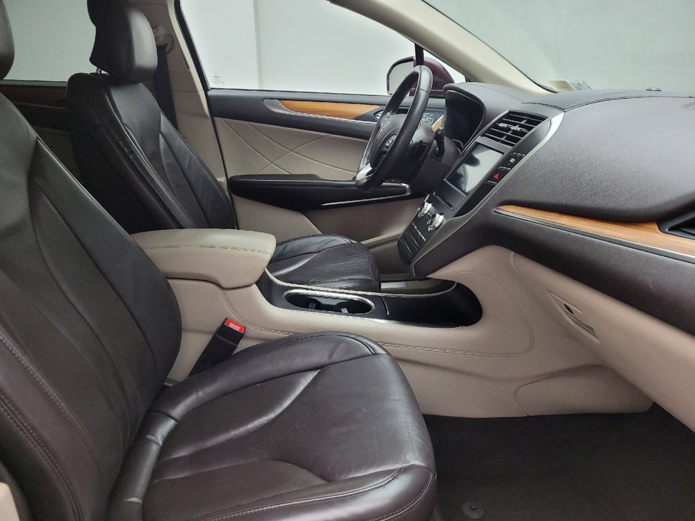 Used 2019 Lincoln MKC Select w/ Select Plus Package AWD/4WD image 21
