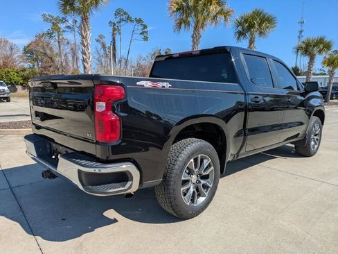 Used 2023 Chevrolet Silverado 1500 LT image 4
