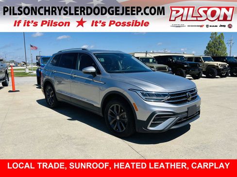 Used 2022 Volkswagen Tiguan SE image 1
