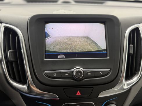 Certified 2021 Chevrolet Equinox LS image 18