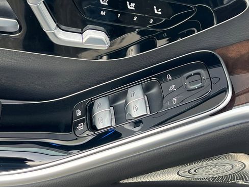 New 2026 Mercedes-Benz S 500 4MATIC image 15